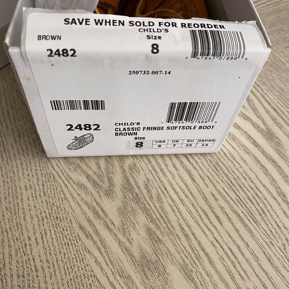 NIB Minnetonka moccasins size 8 - Picture 3 of 7